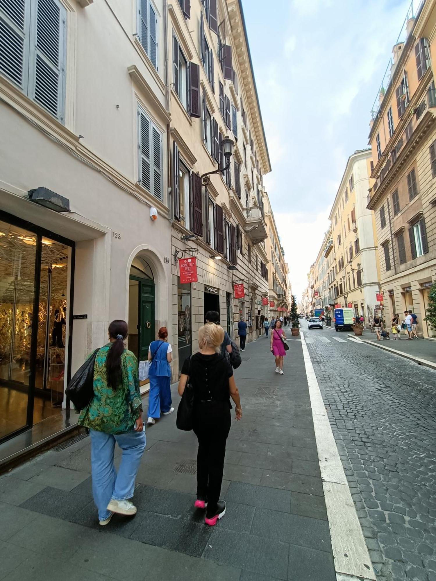 Casa Lucrezia *
